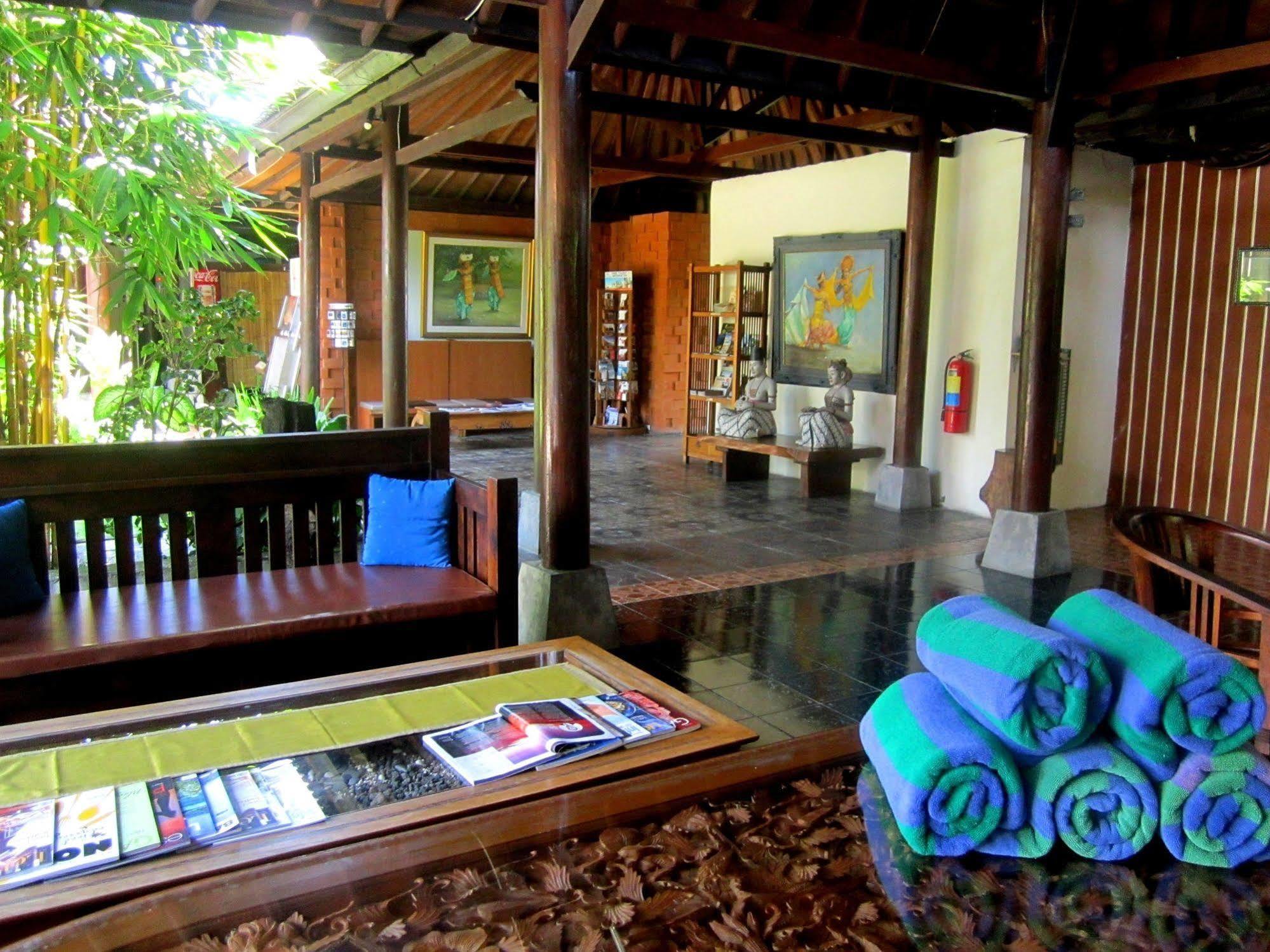 Casa Ganesha Hotel Ubud Exterior photo