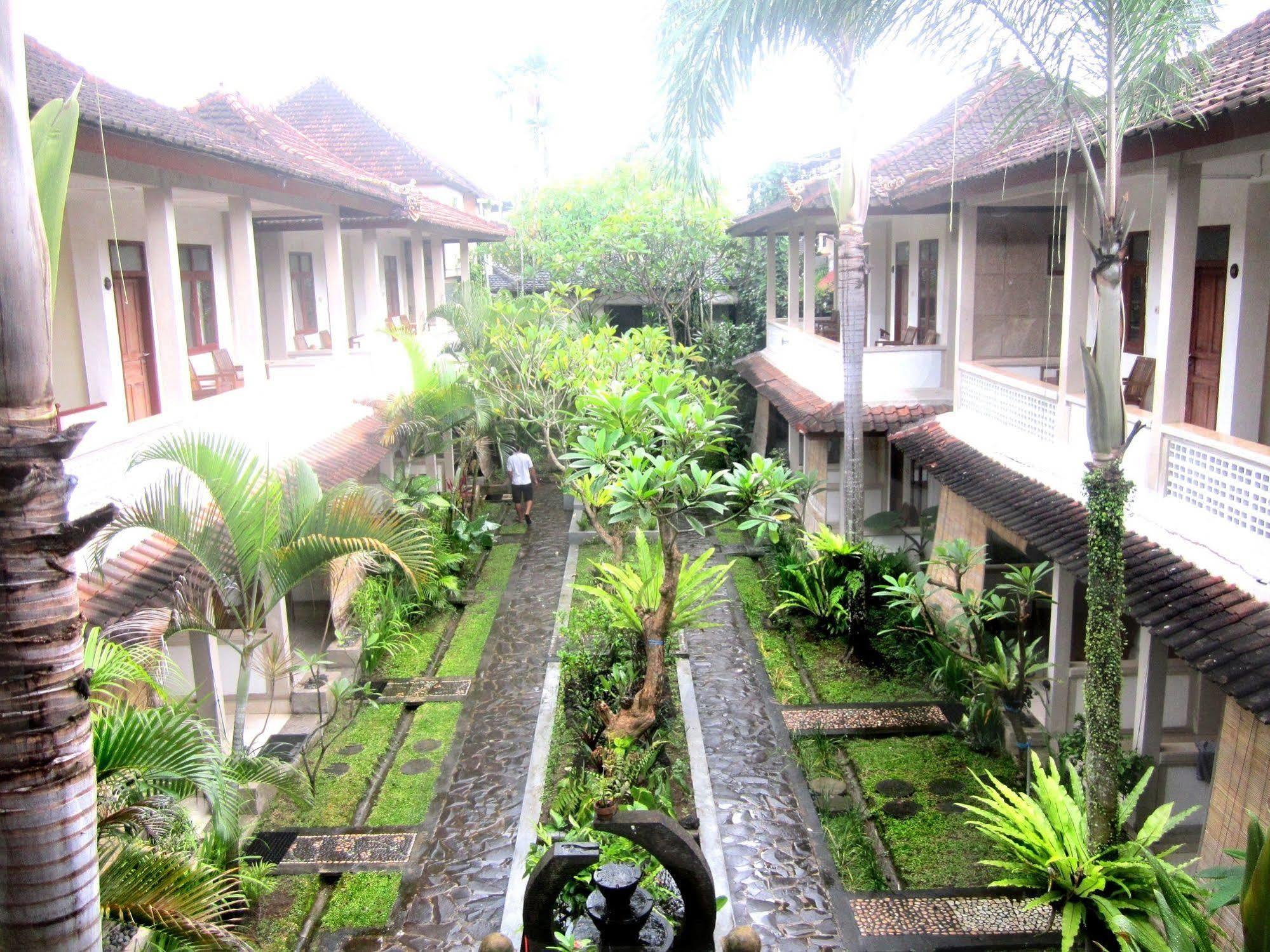 Casa Ganesha Hotel Ubud Exterior photo